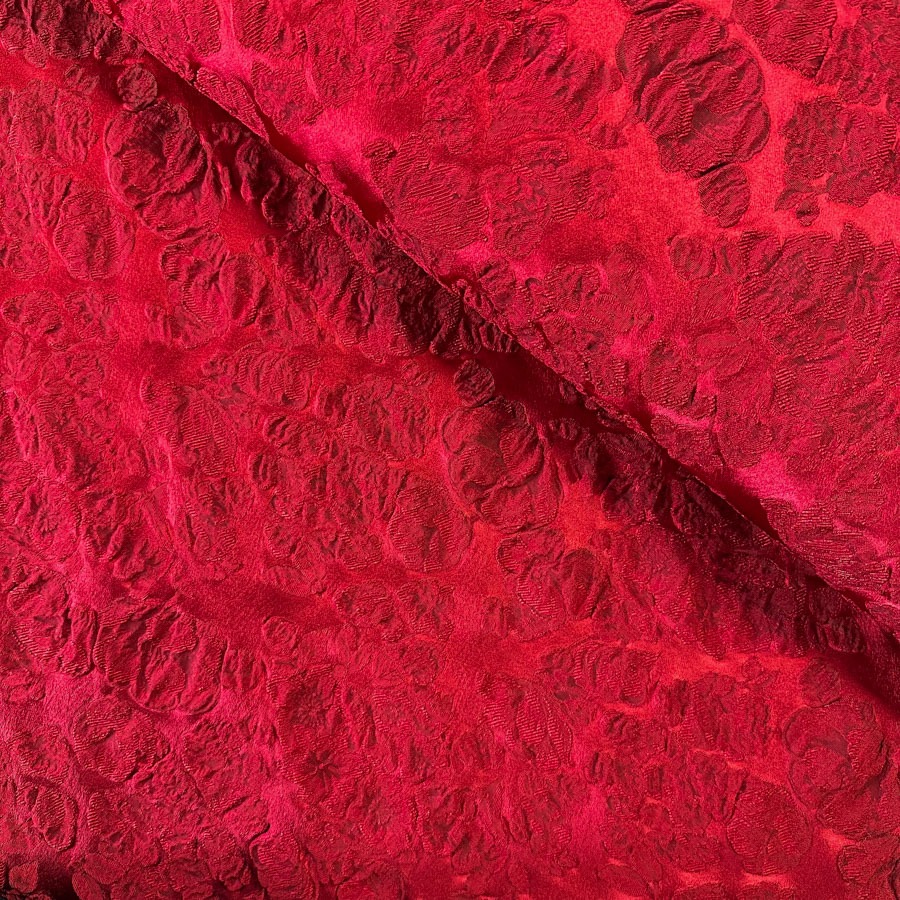Kostüümikangas žakaarkoeline, punane, laius 148cm;