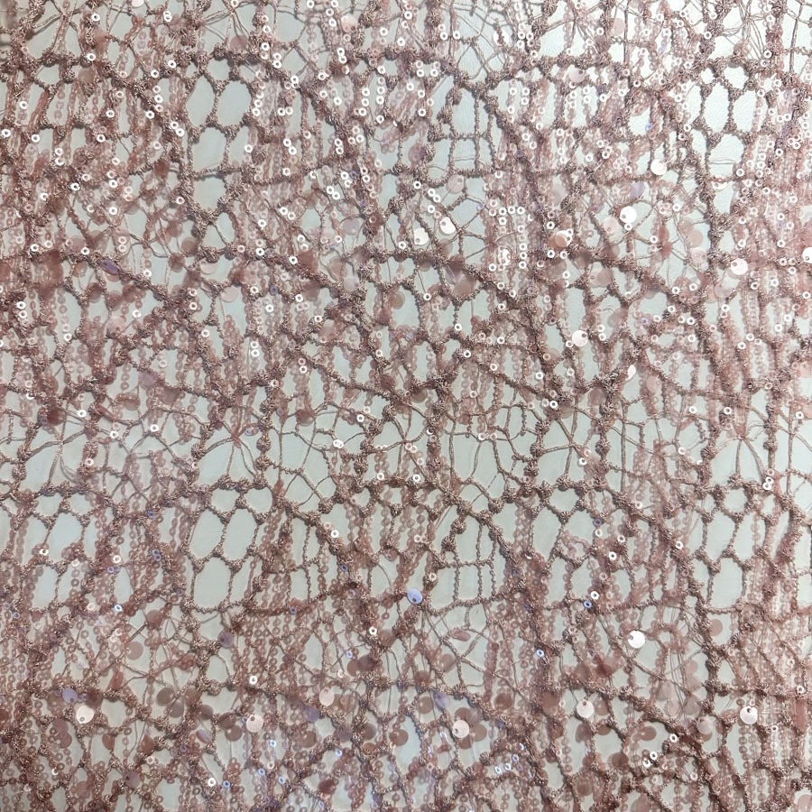 Pits litritega, heleroosa, laius 128cm.