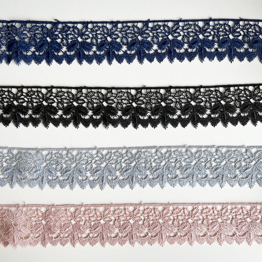 Äärepits kootud, laius 38mm, 4 värvust/