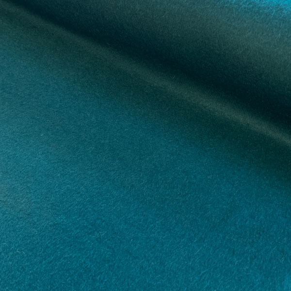 Villane mantliriie, tume petrooliroheline, laius 152cm