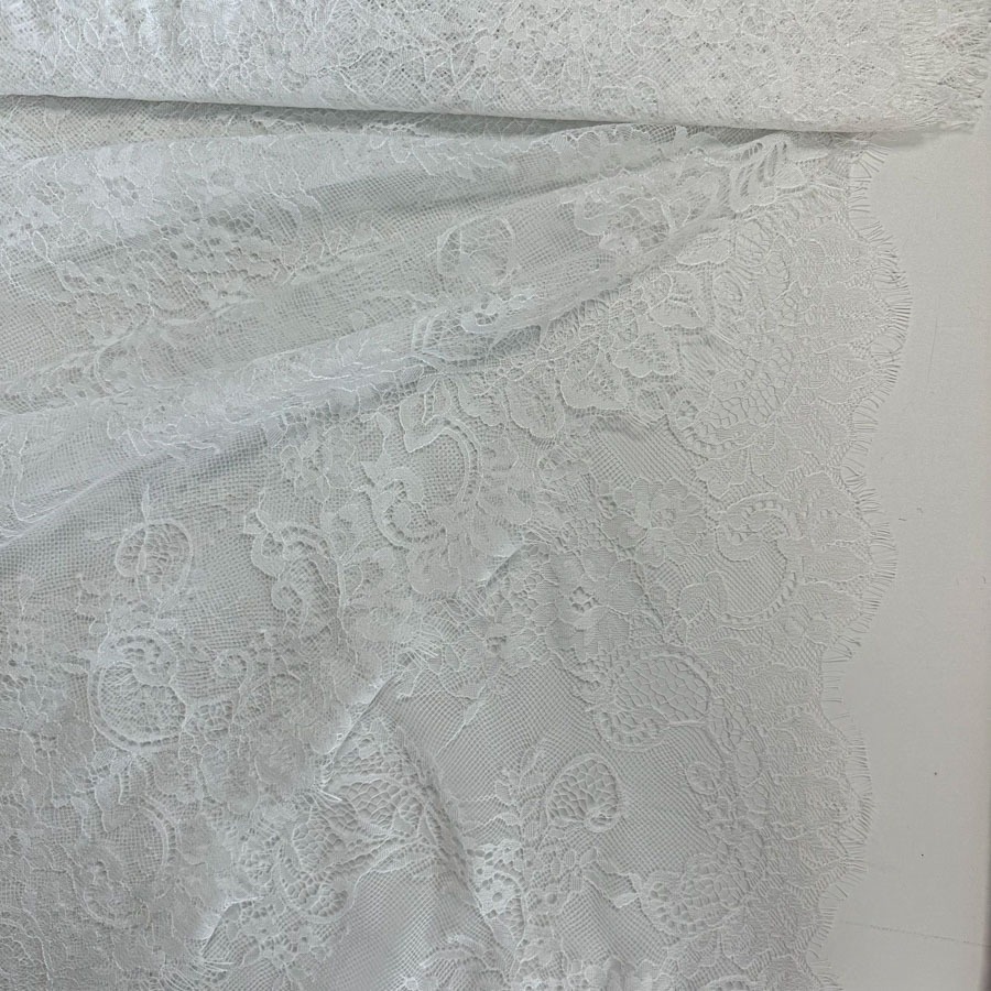 Õhuke Prantsuse pits, valge, laius