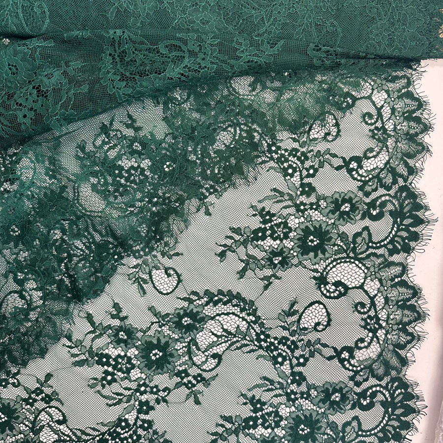 Õhuke Prantsuse pits, tumeroheline, laius