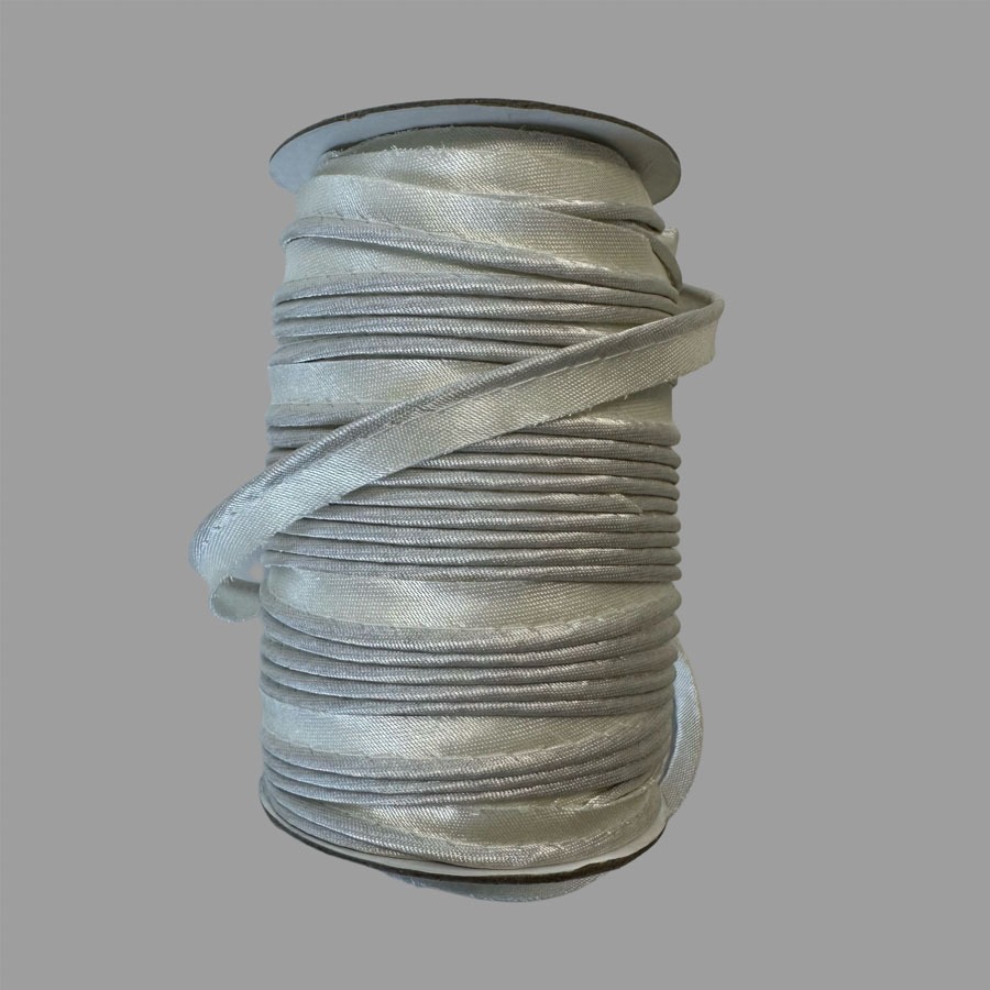 Paspuaalkant ehk nöörkant, laius 10-12mm, 14 värvi/