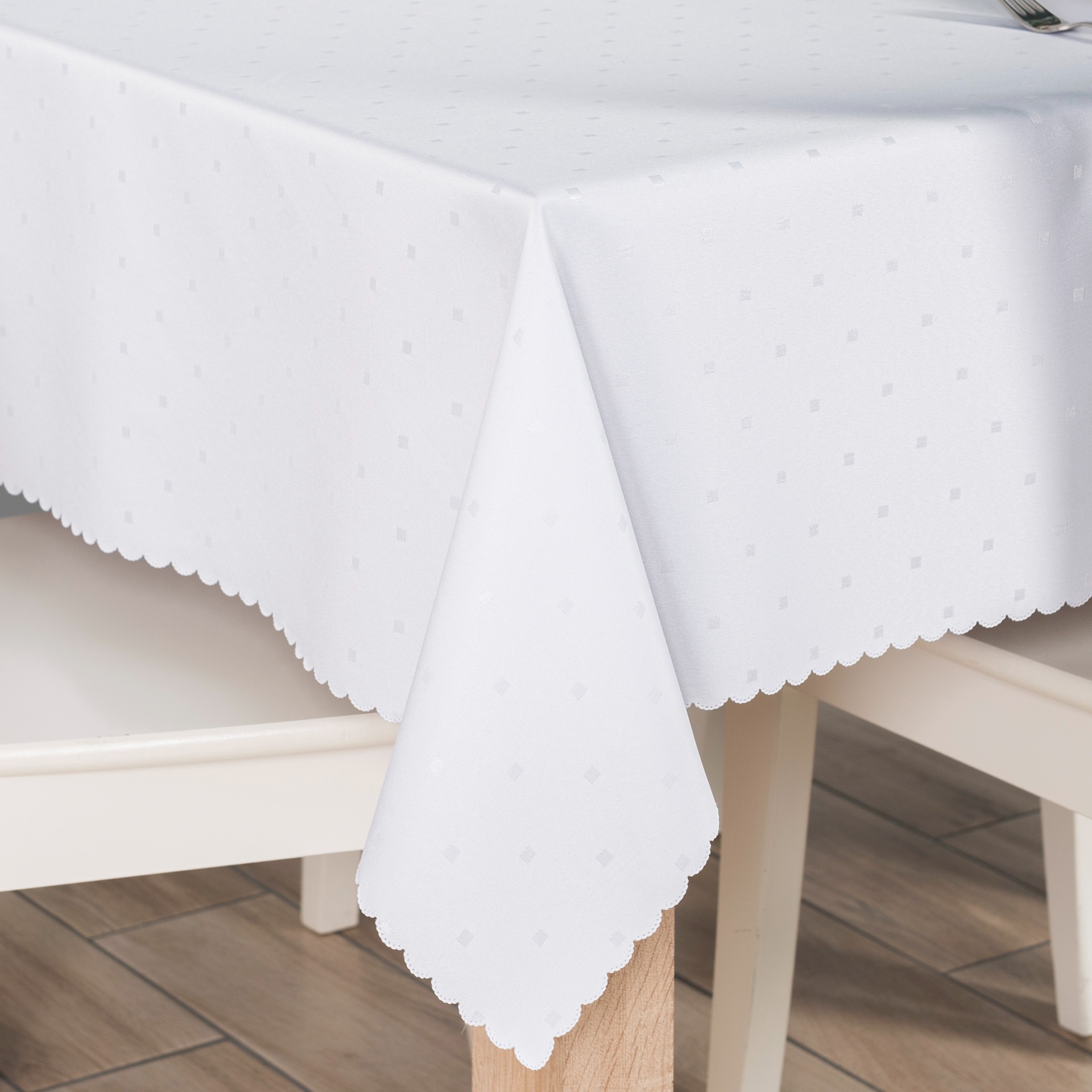 Vett hülgav laudlinakangas rombimustriga, naturaalvalge, laius 190cm