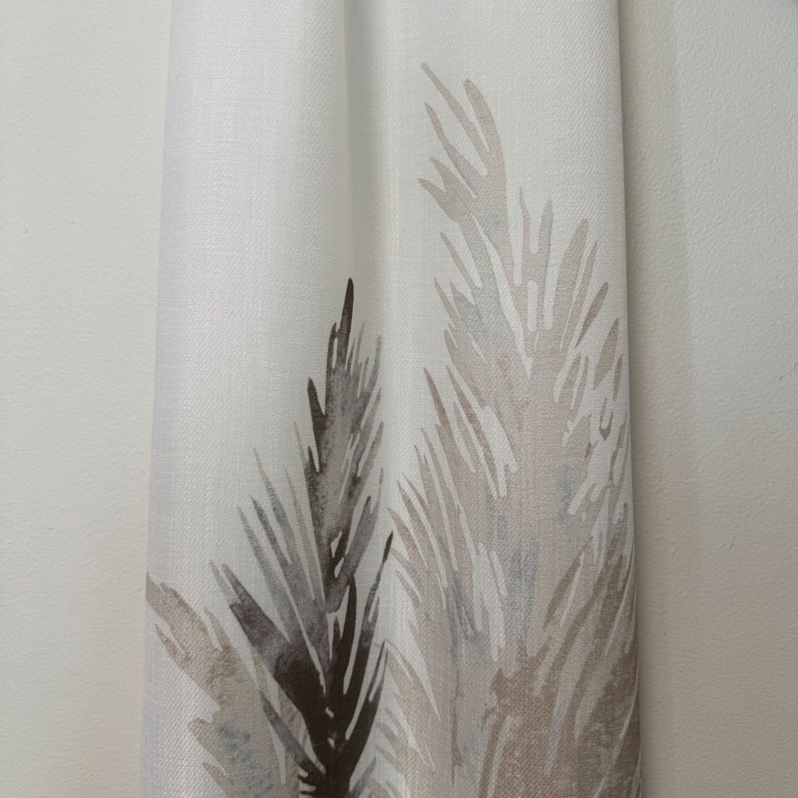 Päevakardinakangas SIENA poolläbipaistev, portega v.1, heledal beezides toonides taimemuster, kõrgus 300cm