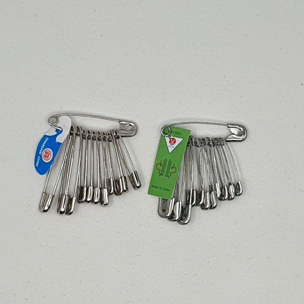 Haaknõelade kompl. 12tk./ 3 erinevat suurust (25-36mm), hõbedased