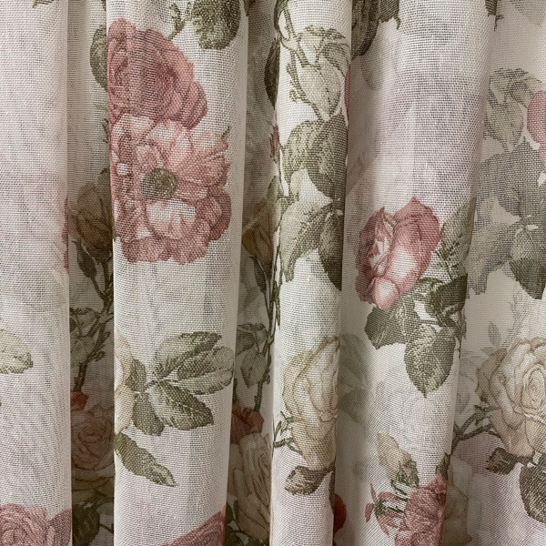 Päevakardinakangas,  punane roos ja leht, 10306 col.6, kõrgus 295cm.