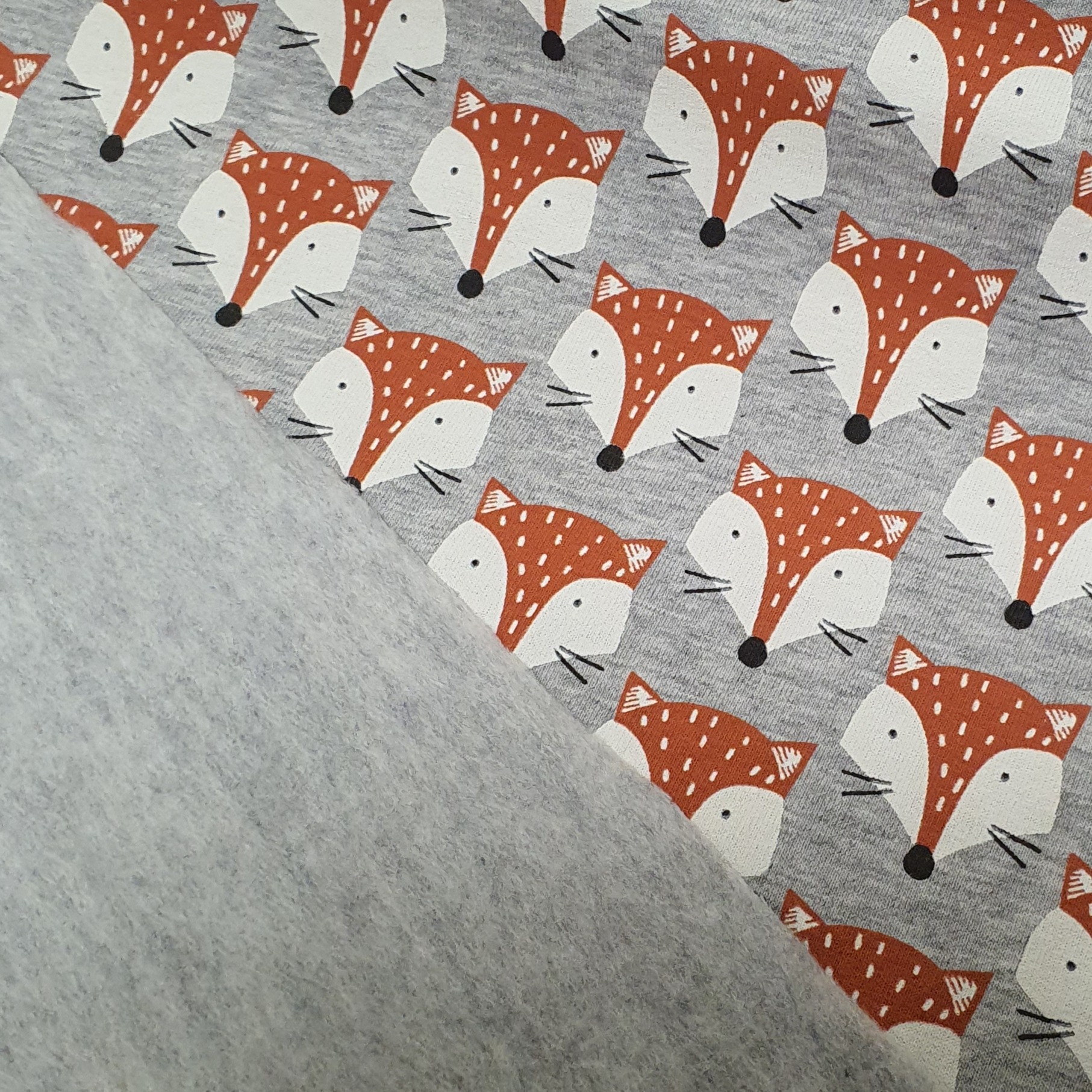 Dressitrikotaaž REBASED, karvastatud põhjal, 230g/m2, oeko-tex 