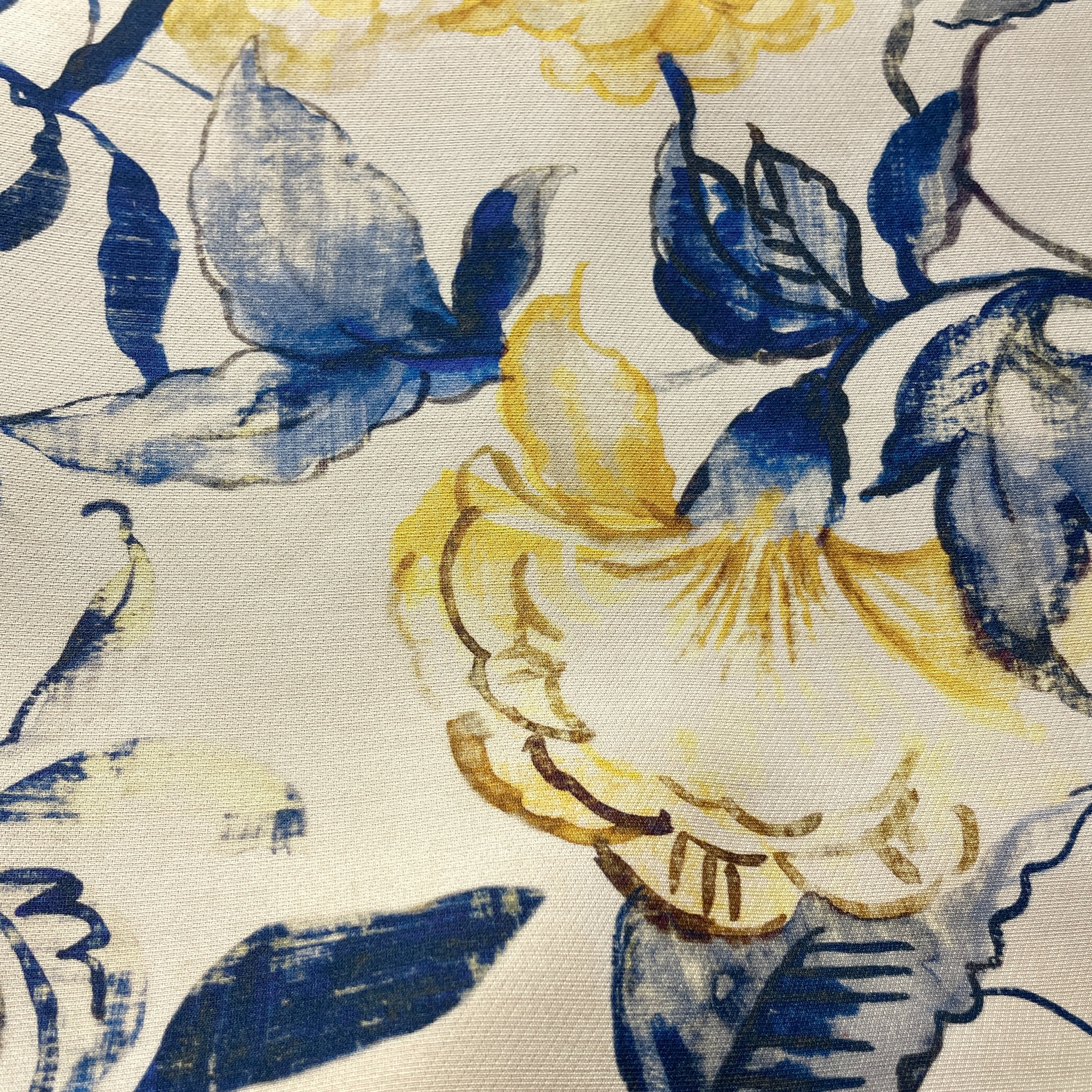 villa siidi segu beezil kollane lill